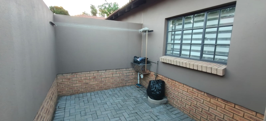 3 Bedroom Property for Sale in Waterkloof East North West